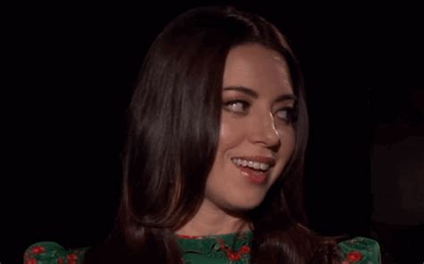 aubrey plaza nude gifs|AubreyPlaza 